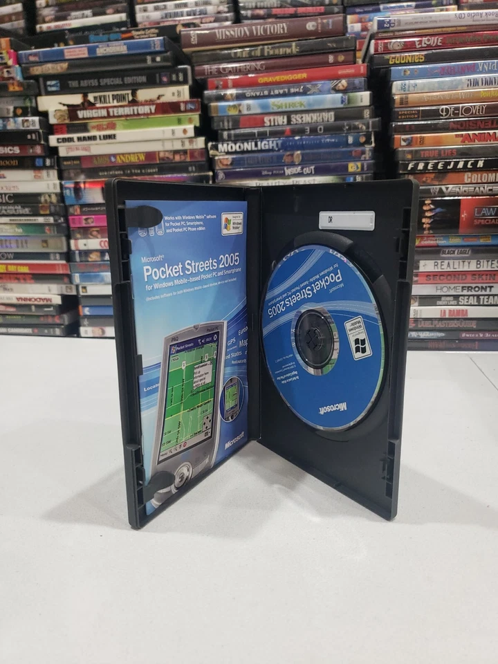Microsoft Pocket Streets 2005 for Windows Pocket PC and Smartphone -Lightly Used - Image 2 of 2
