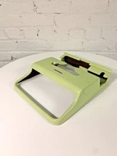 Olivetti Lettera 22 Body Panel & Ribbon Cover - Avocado Green!