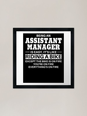 Assistant Manager Riding A Bike Fra gerahmtes Wandbild Poster Leinwanddruck Bild