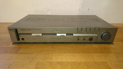 Akai AM-U110 Amplificateur Amplifire Poweramp Stereo Hifi Verstärker