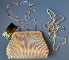 Sashi handbag, SHIMMER SILVER, cluth or over the shoulder/crossbody, 2 strap opt