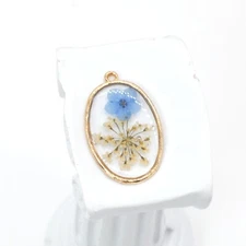 4PCS Gold Tone Real Dry Blue Daffodil Flower Resin Oval Charm Pendant GBY2011