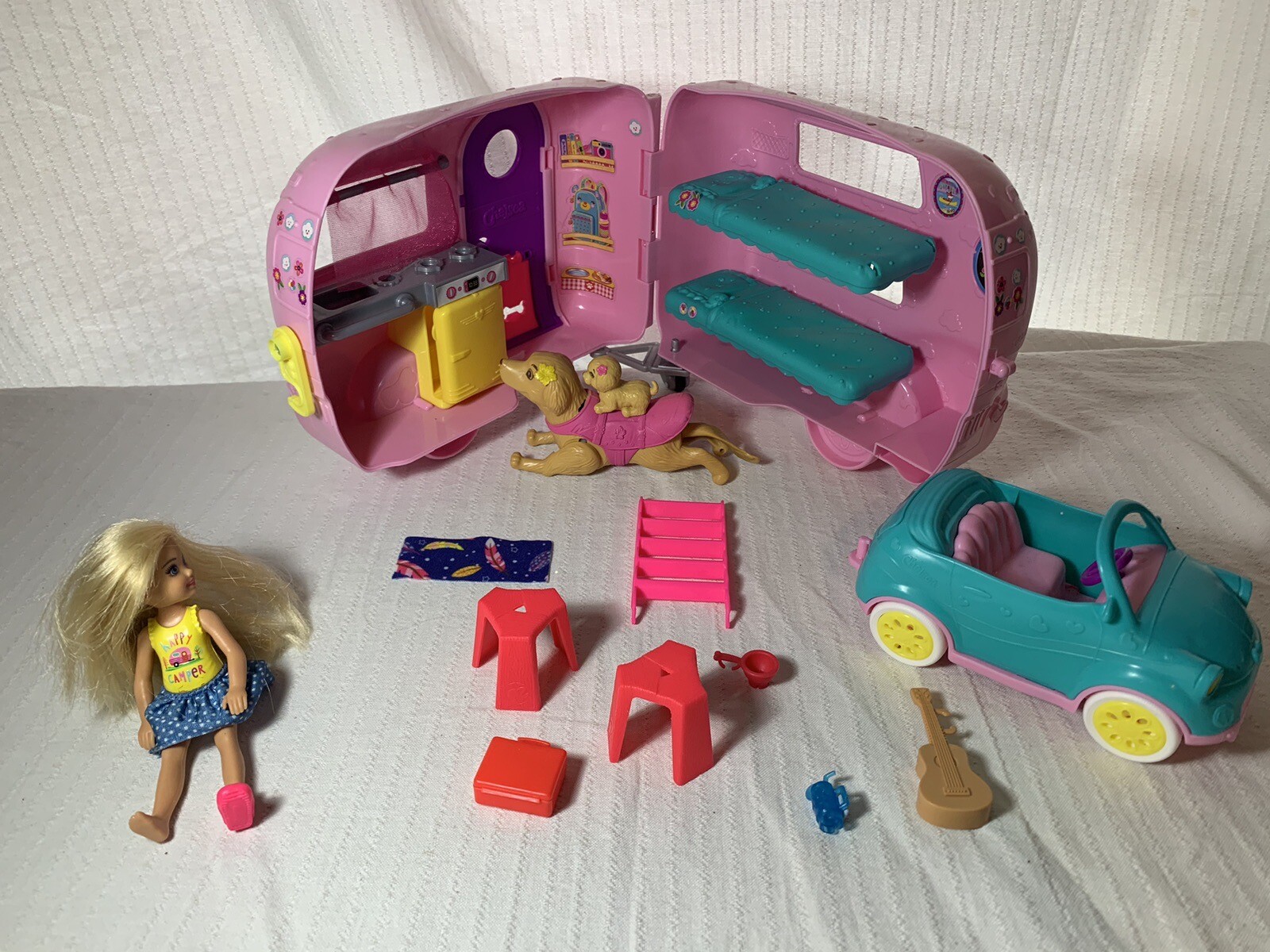 Barbie camper van, Chelsea Caravan/car, Dog, Barbies And Accessories