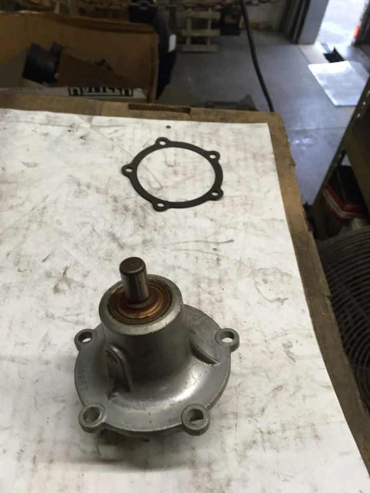 水泵 适合 丰田 CORONA 1897cc "3RC" OHV 1965 - 1970 28-01516 — 第 3/4 张图片