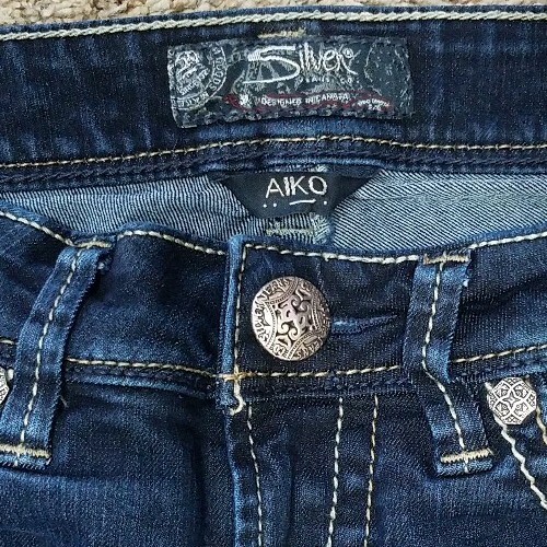 SILVER Aiko womens Bootcut jeans - size 26 x 33 - GREAT condition - Imagen 3 de 7