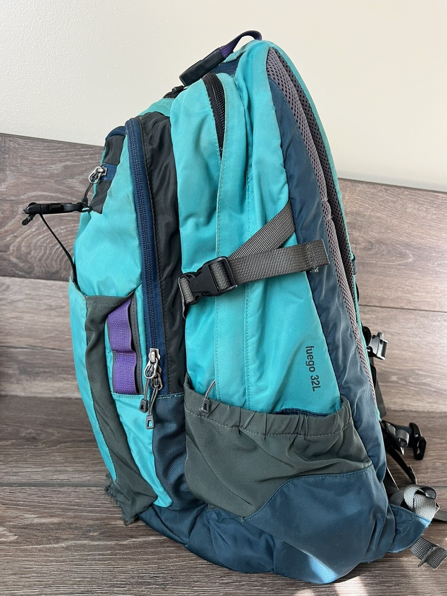 PATAGONIA FUEGO 32L Hiking Camping Backpack Day Hike Teal