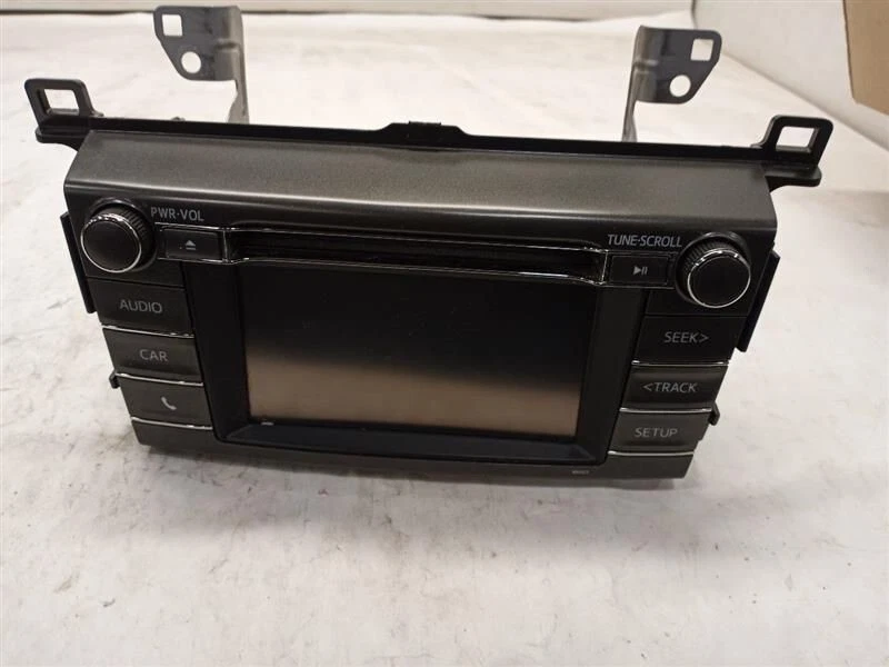 Toyota RAV4 2014-2015 receptor de radio pantalla AM FM reproductor de CD OEM 100327 Foto 2 de 3