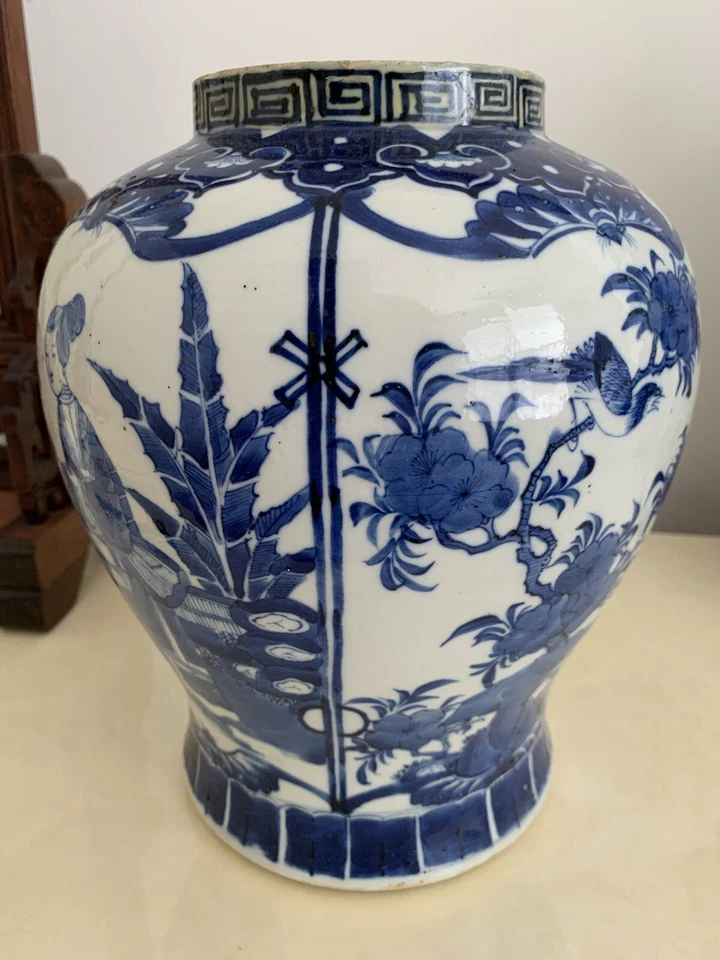Chinese Qing Dynasty Qinghua Jar Court Lady 康熙青花人物将军罐 - Image 4 of 4