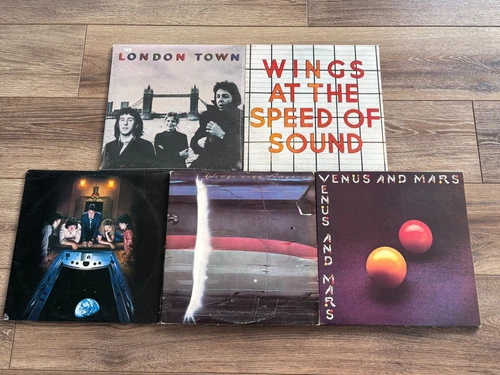 WINGS (5) LP Vinyl Record LOT- Paul McCartney- London Town, Venus- Posters!