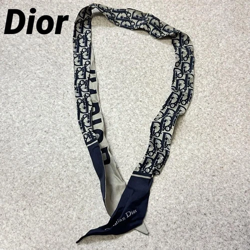 Authentique écharpe Christian Dior motif trotteur type ruban du Japon femme