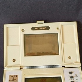 For Parts ,Nintendo Game & Watch Oil Panic OP-51 Broken Hinge & Screen Issue