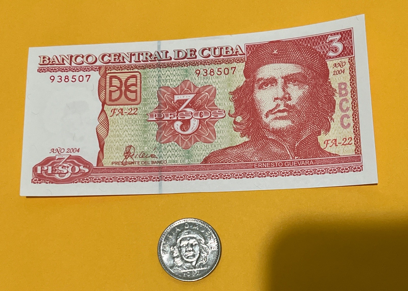 Banknote & Coin 3 Pesos Ernesto Che Guevara "Patria o Muerte" Homeland Or Death