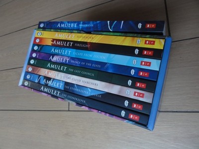 Complete set of Amulet Graphic Novels by Kazu Kibuishi - boxed 1-8 plus book 9