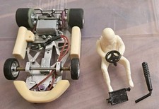 Frankenslot Slotcar Go Kart 1:24 fährt auf  ...