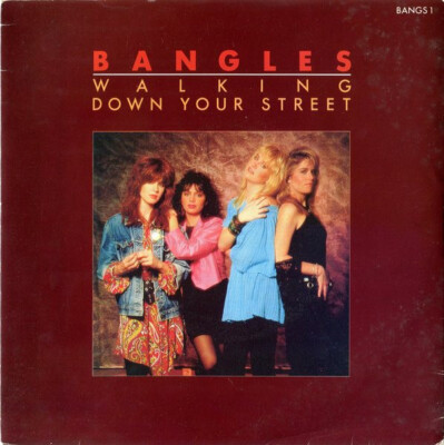 Bangles - Walking Down Your Street 7'', Single Near Mint (NM or M-)