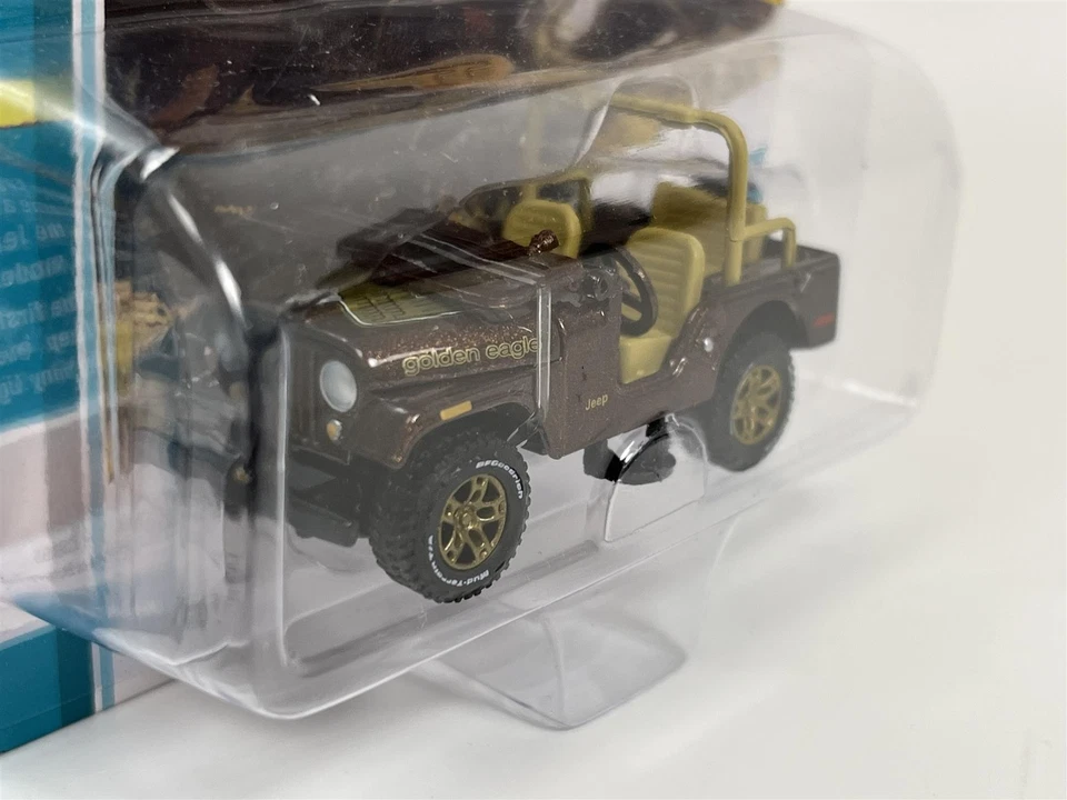 Jeep CJ5 Café Marron Poly 1:64 Echelle Johnny Lightning JLCG025A - Photo 3/4