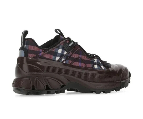 Burberry Z45102 Mens Deep Maroon Leather Arthur Check