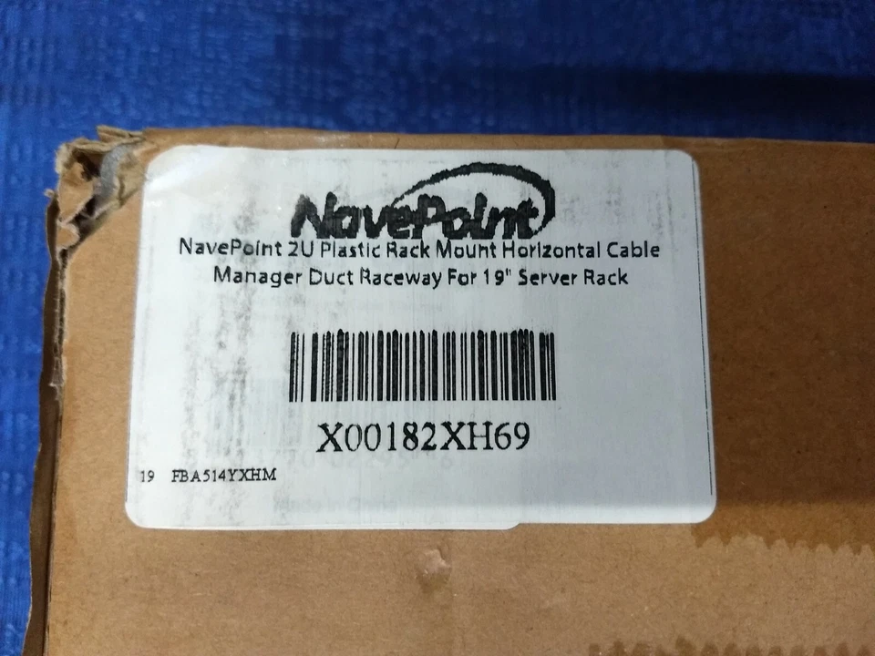 NavePoint 2U Plastic Rack Mount Horizontal Cable Manager Duct Raceway - Image 3 of 4