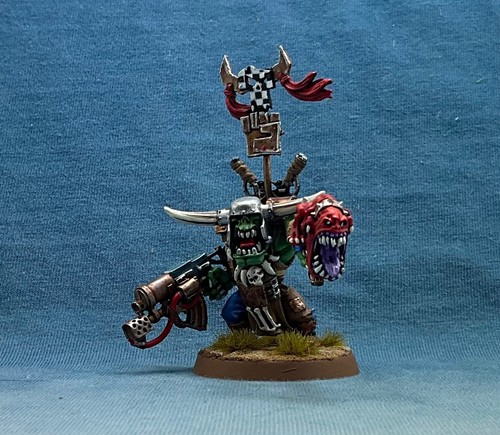 Warhammer 40K WGS painted Orks Warboss with Attack Aquig KOR034 - Picture 6 of 7