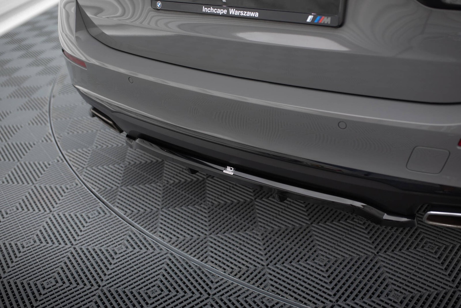 Splitter arrière BMW G30 G31 Facelift Maxton Design extension de diffuseur premium - 3