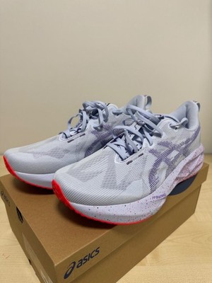 Asics Novablast 5 Tokyo Laufschuhe Herren 44,5 Neu