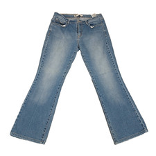 Levi's 515 Bootcut Jeans Women's Size 10S Blue Denim 30x30 Mid Rise Medium Wash
