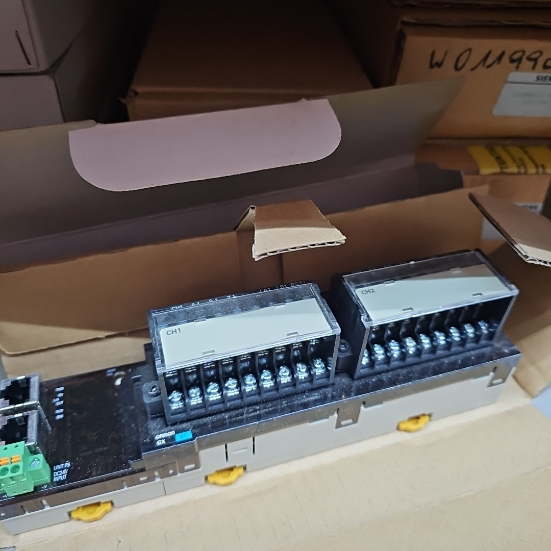 New OMRON GX-EC0241 GXEC0241 REMOTE TERMINAL — 3
