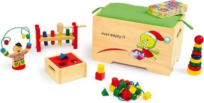 Spieltruhe zum Sitzen, mit 6 verschiedenen Motorikspielen, Holz, Spielkiste