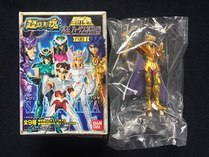 saint seiya muñecos originales