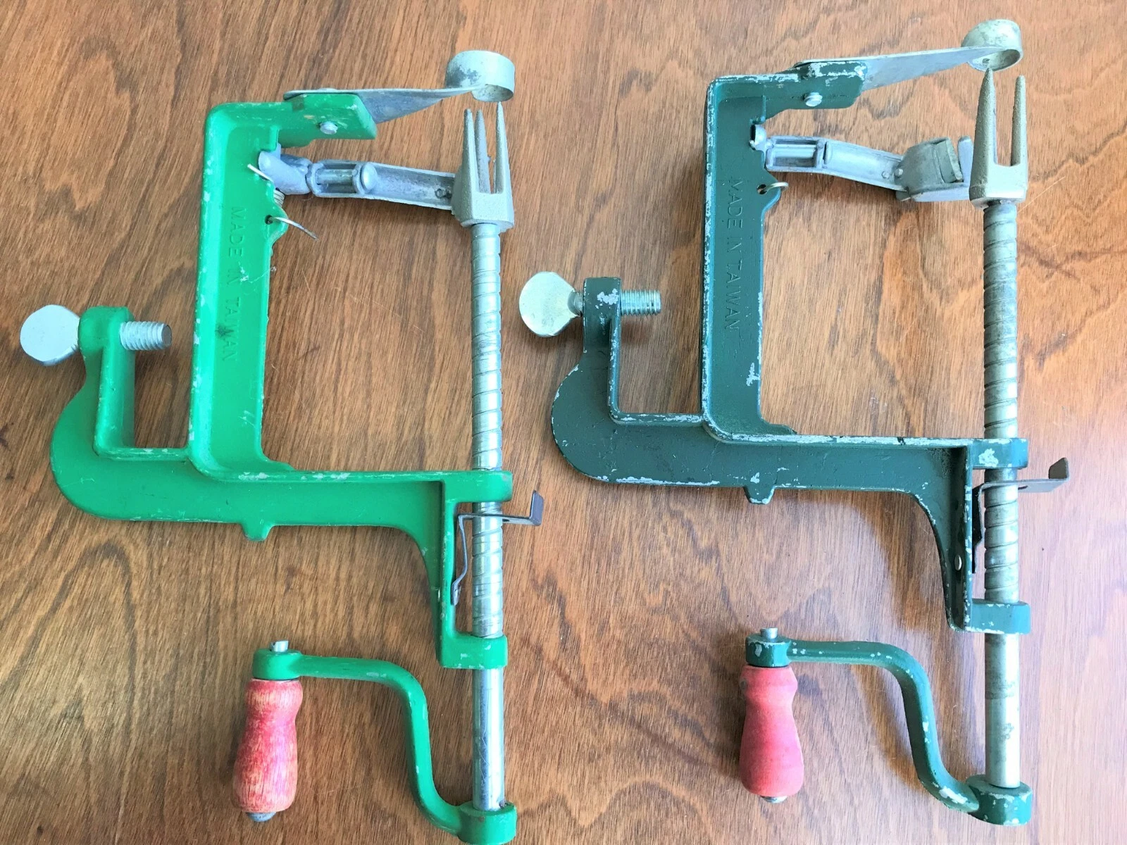 2 Vintage Apple Corer Parer Slicer Peeler
