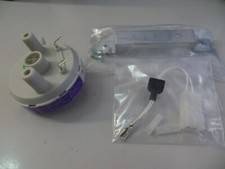 8.738.709.736 PRESSOSTATO DIFFERENZIALE JUNKERS ELM LEBLANC 8738709736