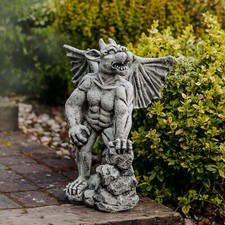 Gargoyle mit Flügel Wächter Steinfigur 56 cm 25 kg Grau Weißbeton frostsicher