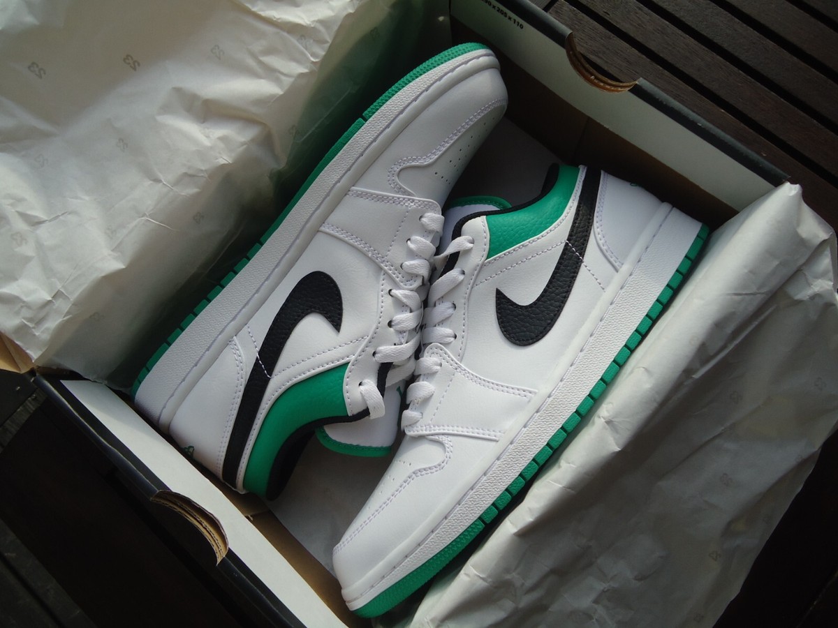 Air Jordan 1 Low White Lucky Green Black 553558-129 size us8 new