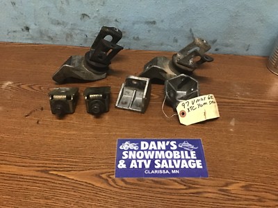 Engine Bracket Mounts # 8CR-21416-00-00, 8CR-21425-00 Yamaha 1997 V Max 600 XT