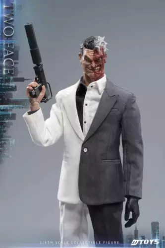 New MTOYS MS013 1/6 Batman Two Face Action Figure Model Double Heads in stock - Imagen 8 de 13