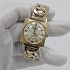 Foto 1 di 9