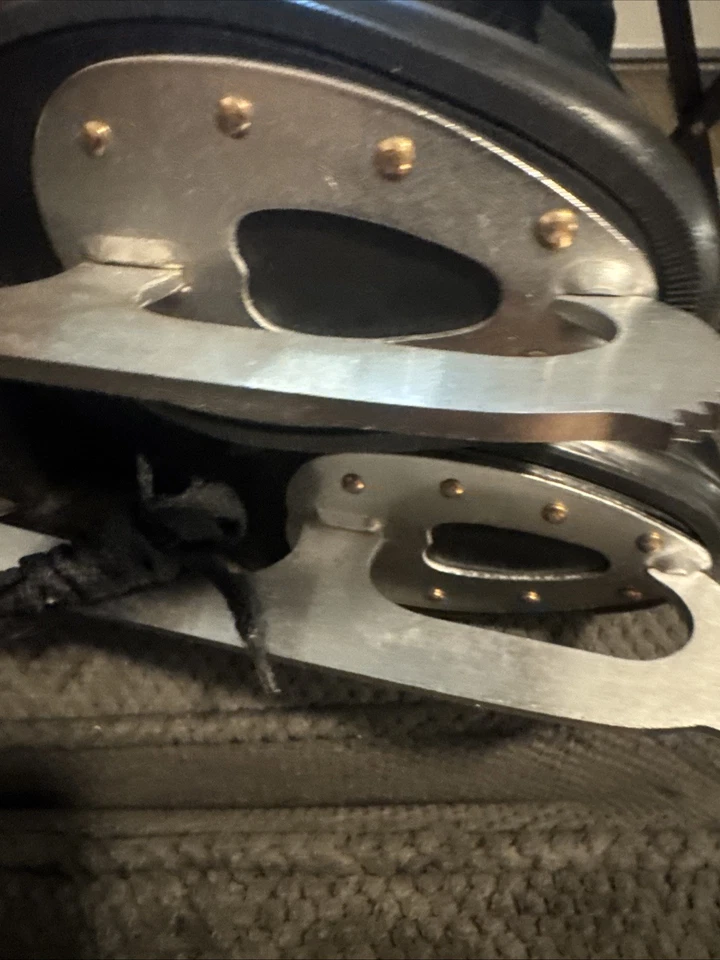 BOTAS LARGAS DE PATINAJE SOBRE HIELO HOMBRE/MUJER TALLA 7 Foto 3 de 4