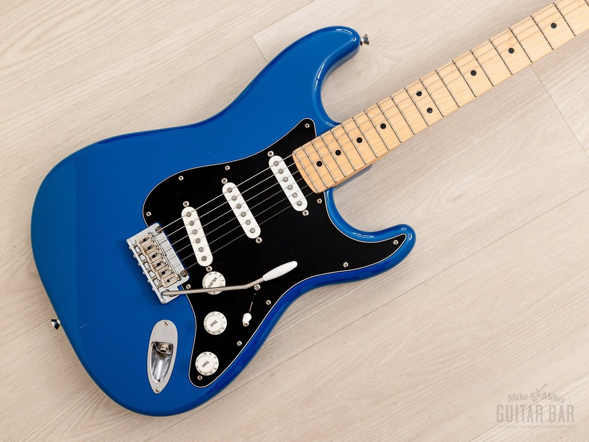 Fender MIJ Hybrid Ⅱ Stratocaster Fender's limited edition MIJ Hybrid II Stratocasters expands