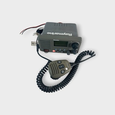 Raymarine RAY55 DSC VHF Marine Radio With Fist Mic - Used - Tested