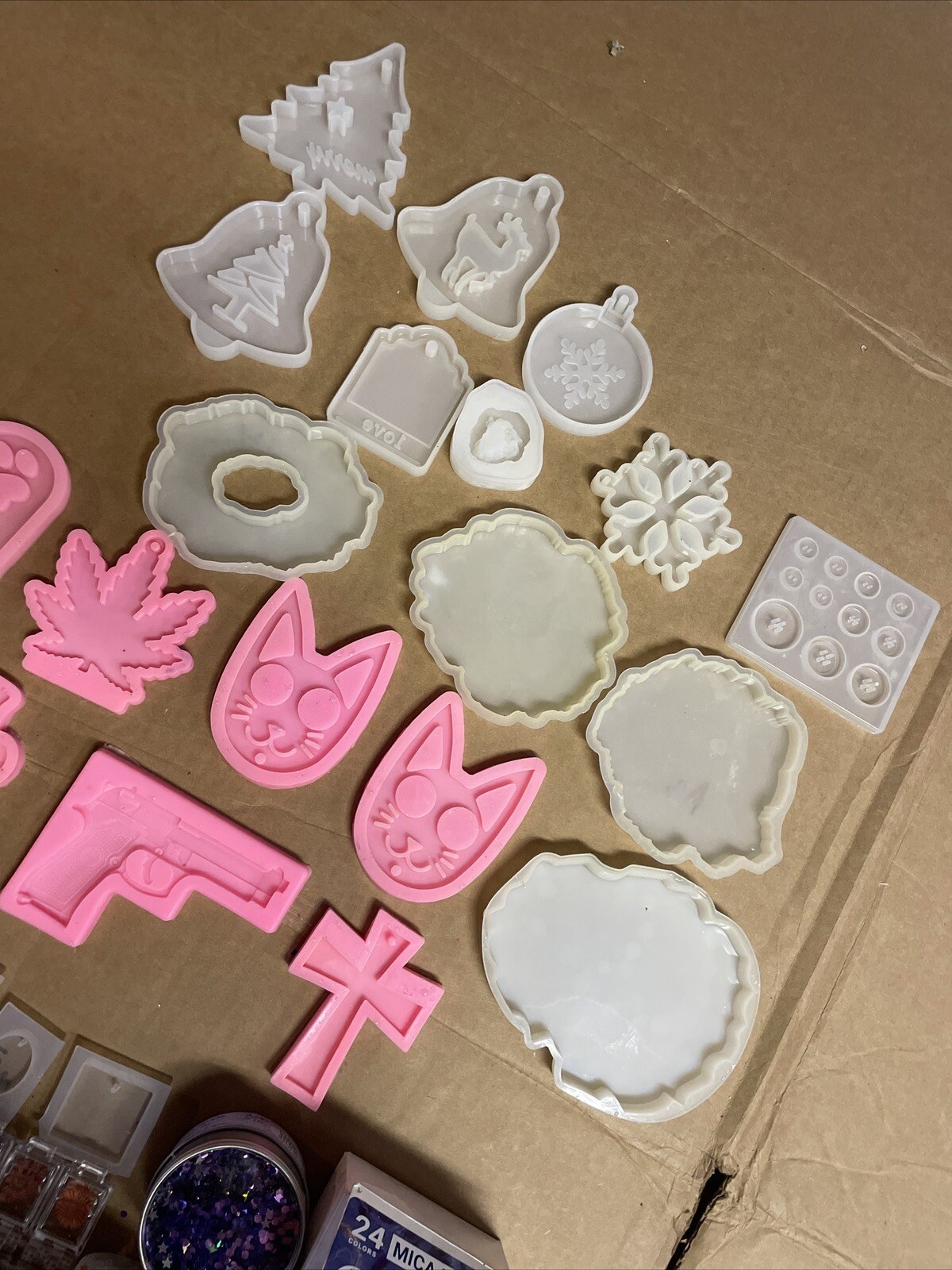 Epoxy Resin Silicone Molds + Supplies LOT Of 70+ Pieces USED eBay