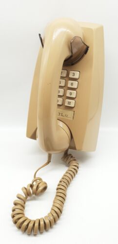 Vintage AWA Telecom Push Button Wall Telephone 897 1/543 - Photo 1/12