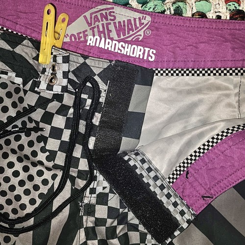 VANS Gray Black Stripe Geometric Checker Polka Dot Swim Surf Boardshorts Jrs/13 - Picture 6 of 17