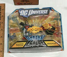 DC Universe Action League FLASHPOINT Mini Figure 2Pack Wonder Woman Aquaman