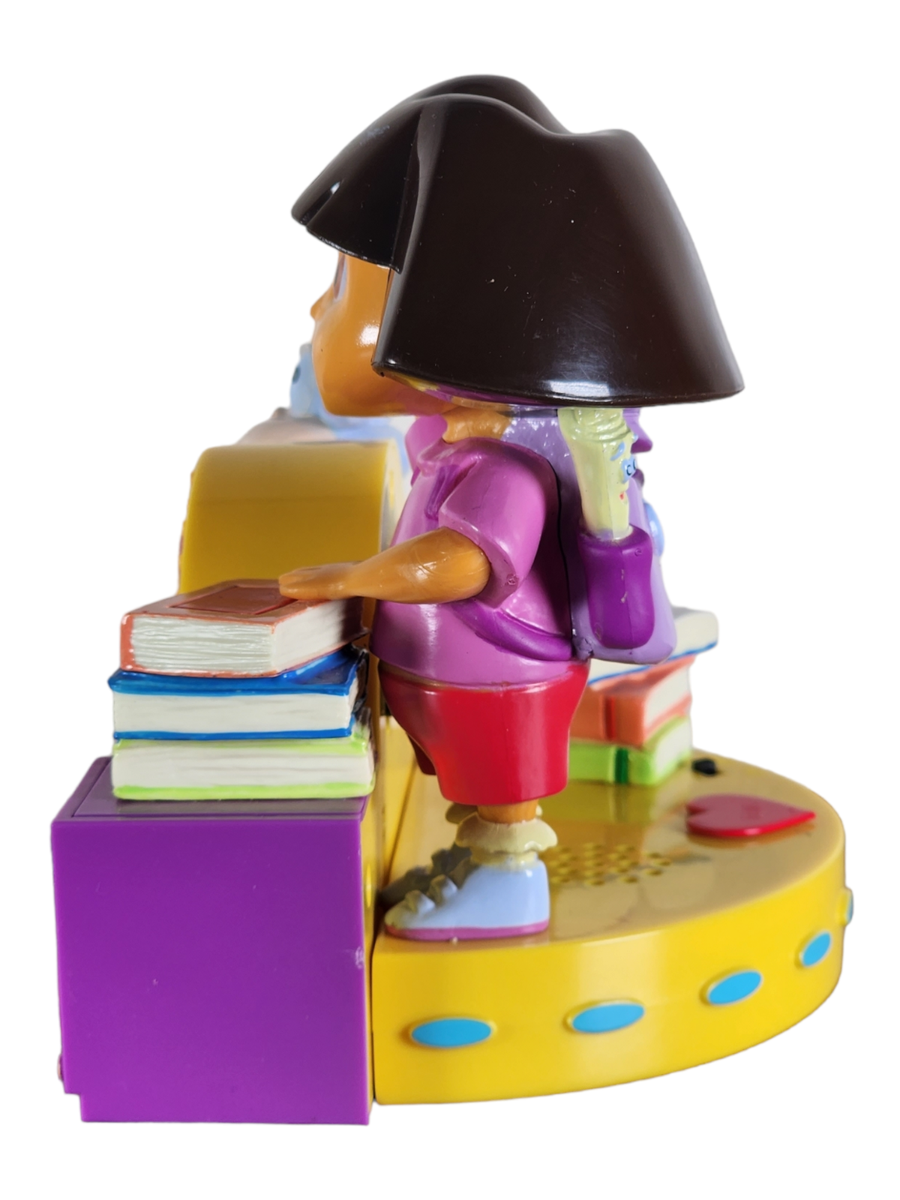 Vintage 2002 Dora the Explorer Talking JeaSinging Alarm Clock by