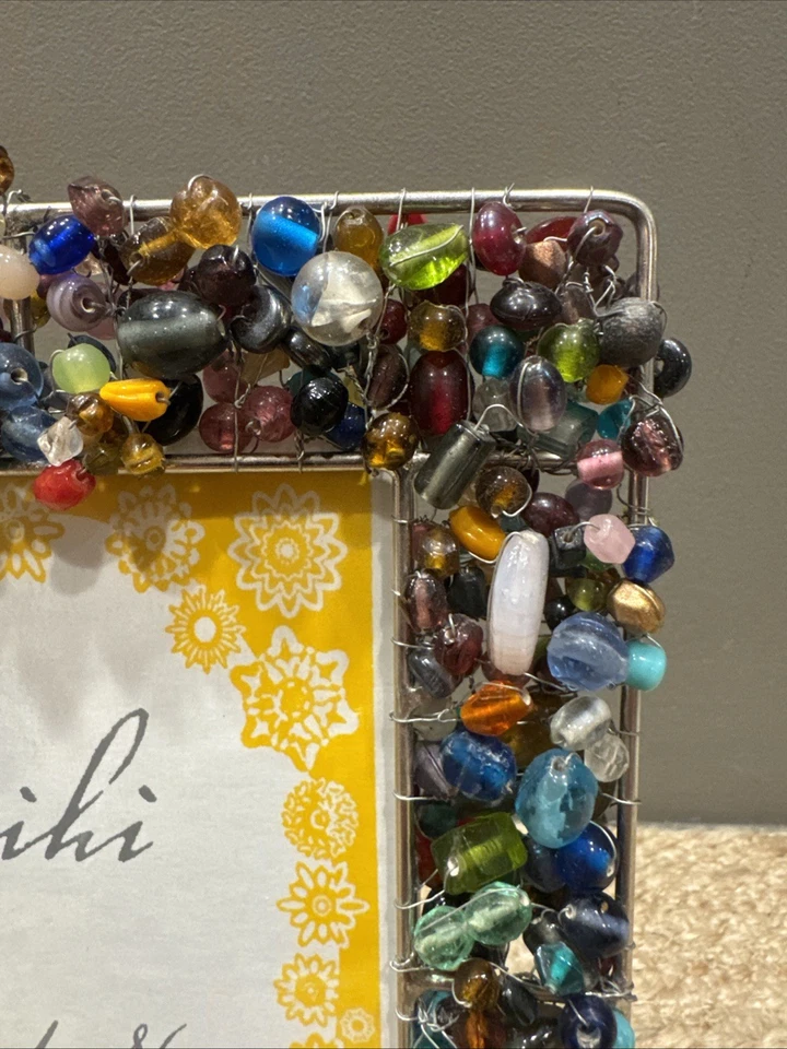 New IHI Silver-Tone Glass Bead Hand Tied Multicolor Picture Frame 4" x 6" Photo - Image 4 of 4