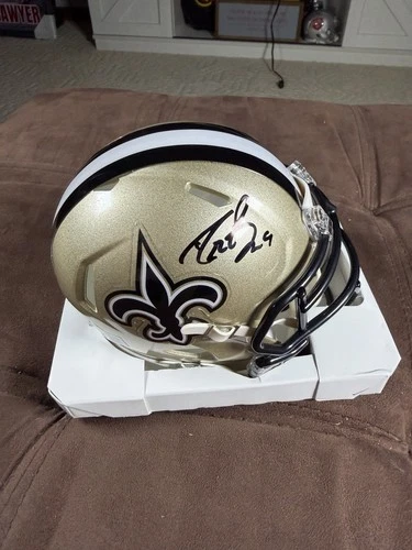 Drew Brees Signed New Orleans Saints Speed Mini Helmet (Beckett)