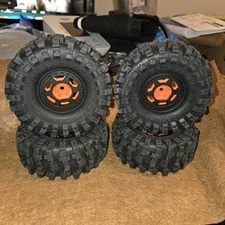 Axial Capra Wheels & Tires Mickey Thompson Baja Pro X 1.9 Removed From  New RTR 