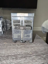 Murray MP250 double-pole circuit breaker 120/240V