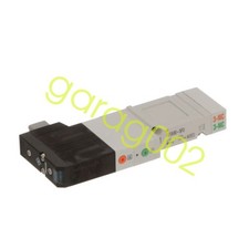 SMC SV1A00-5FU 5 Port Solenoid Valve