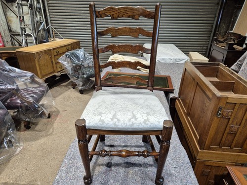 STUNNINGLY RESTORED 4 SOLID OAK LADDER BACK DINING CHAIRS - Picture 3 of 13